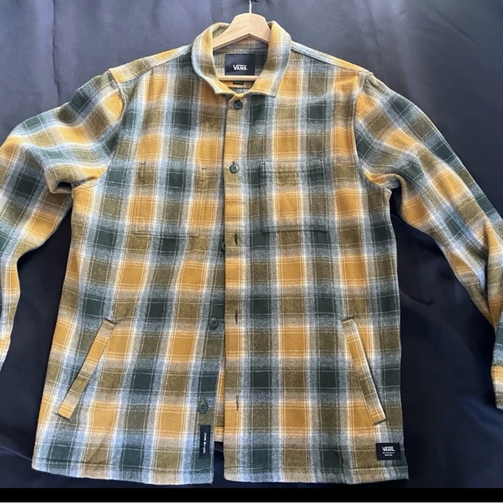 Vans Men's oversized Plaid Jacket - Green and Yellow Mens size Large